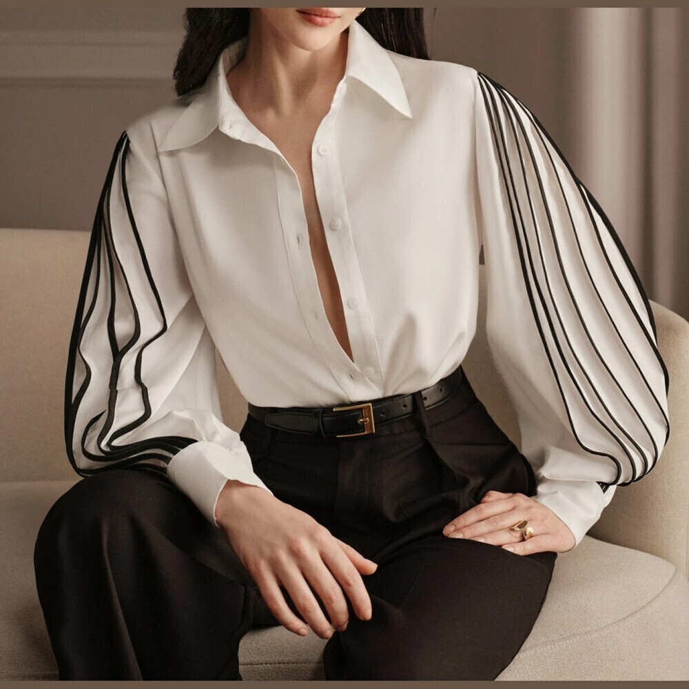Ivory Woven Contrast Pleated Piping Bishop Sleeve Button Front Blouse